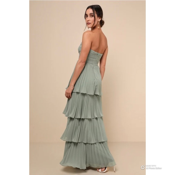 NWOT Lulus Size XS Seriously Sensational Sage Brush Strapless Tiered Maxi Dress - Picture 6 of 16